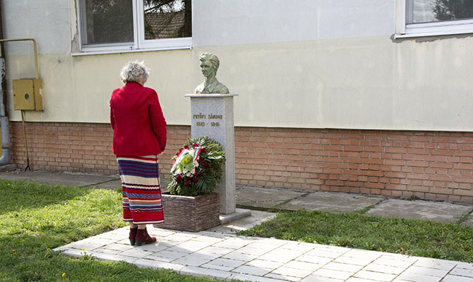A tavasz a márciusi ifjakra történő emlékezés időszaka